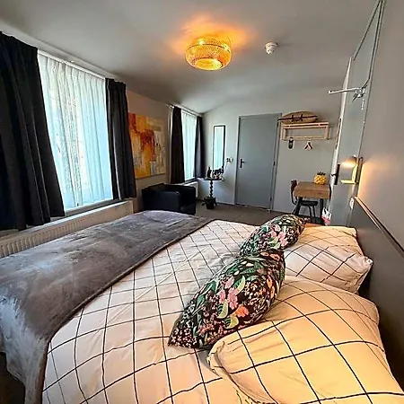 Hendrickx Hotel *